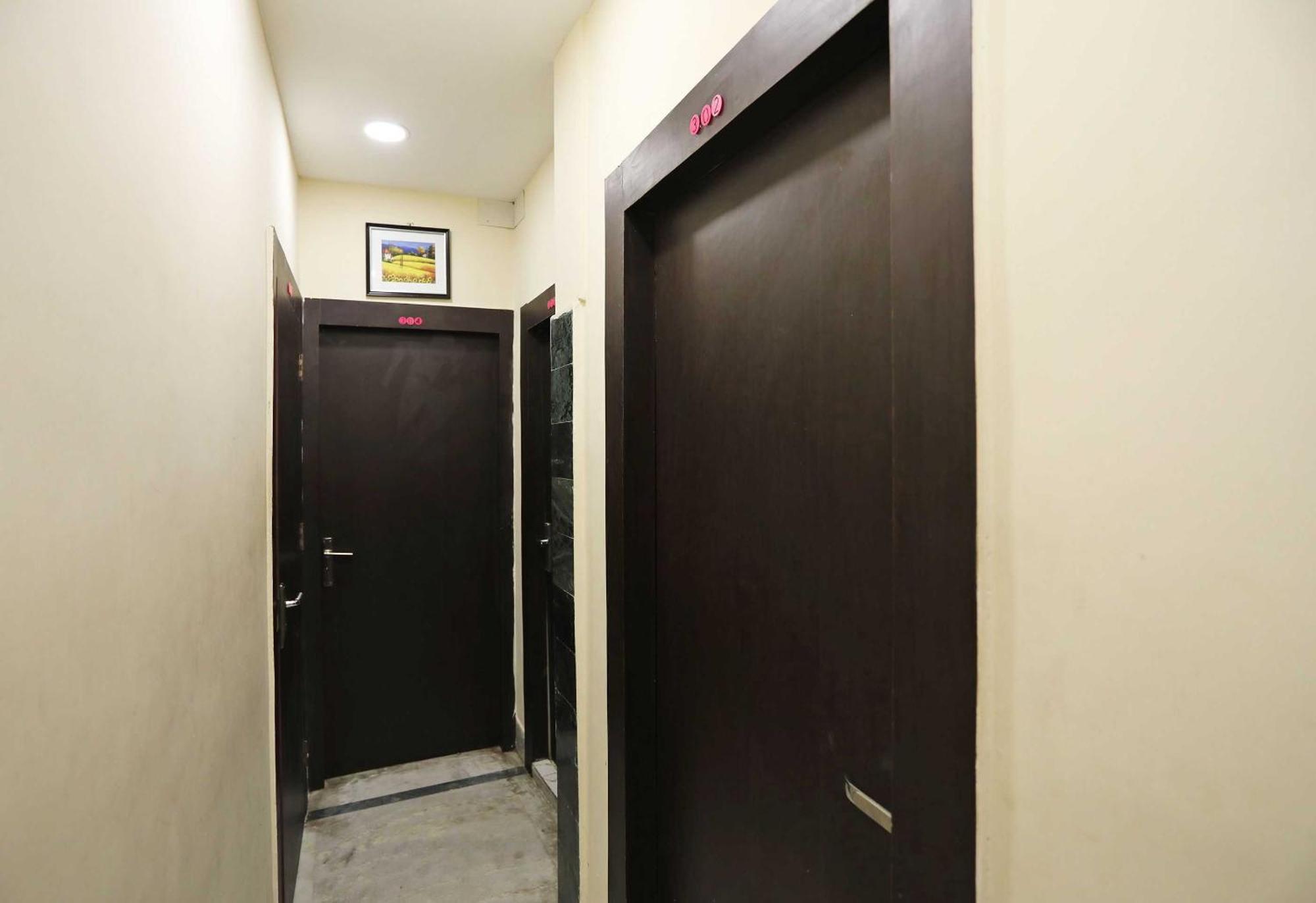 Hotel O Chinar Dum Dum Exteriér fotografie